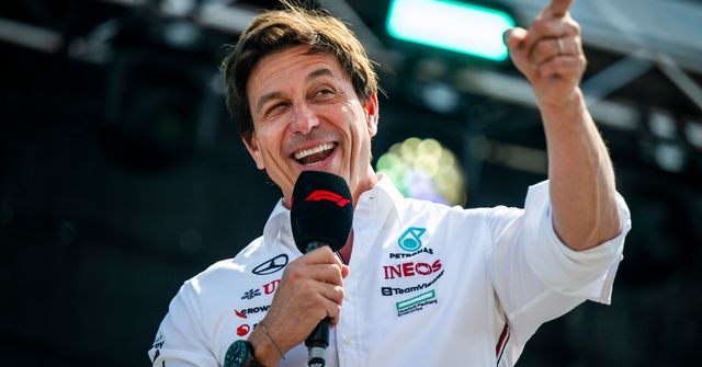 Toto Wolff in the mic