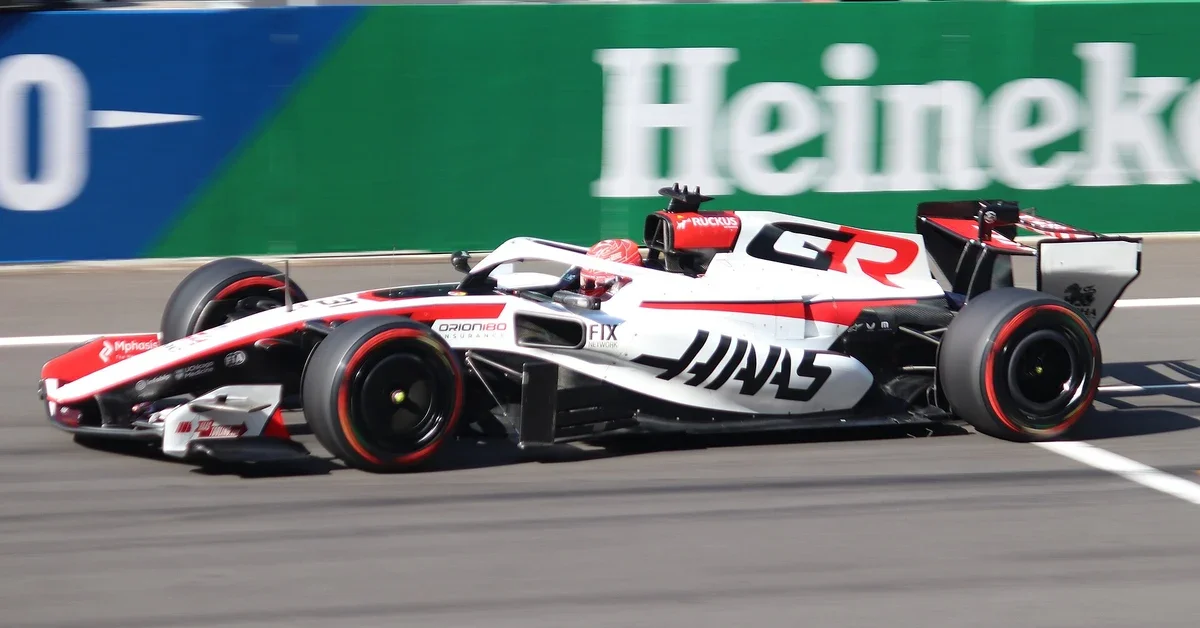 TGR Haas VF-26